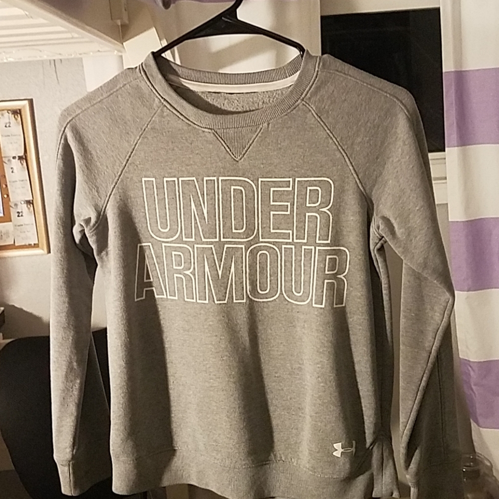 Crew neck